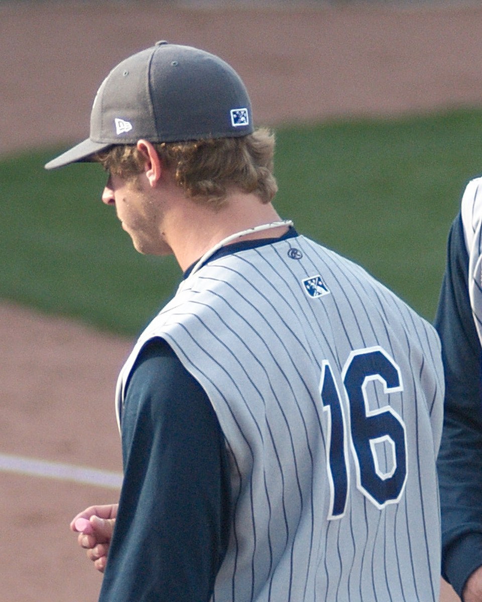 Austin Adams con Lake County Captains en 2010