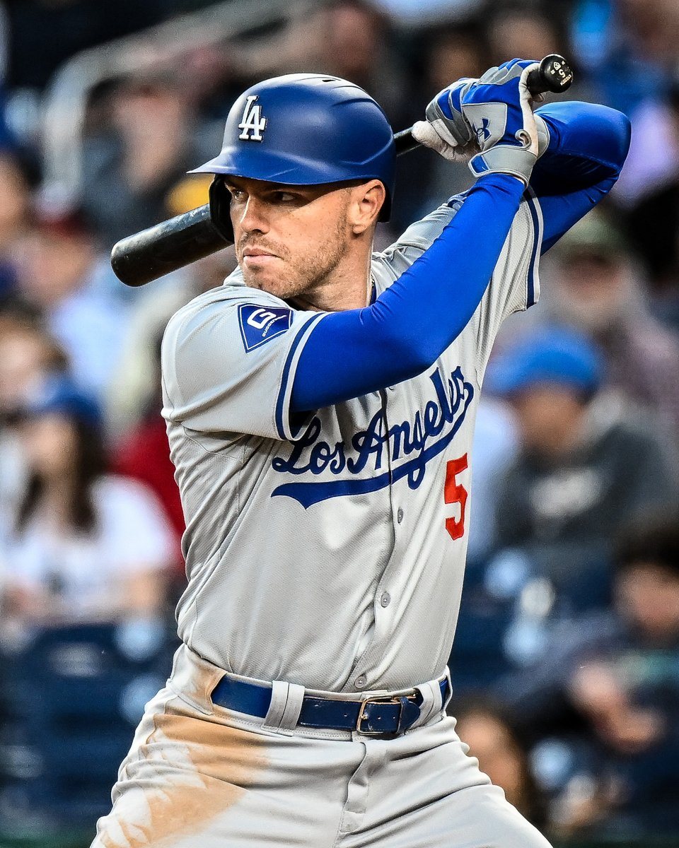 Freddie Freeman at bat